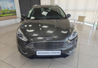 Подержанный автомобиль Ford Focus Wagon 2016 года (2 фото)