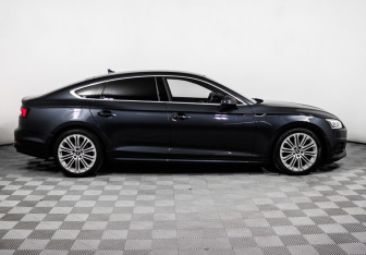 Подержанный автомобиль Audi A5 Liftback 2019 года (4 фото)