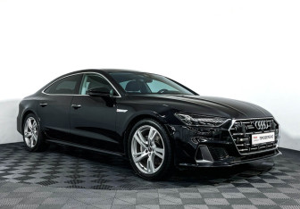 Подержанный автомобиль Audi A7 2023 года (3 фото)