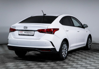 Подержанный автомобиль Hyundai Solaris Sedan 2021 года (5 фото)