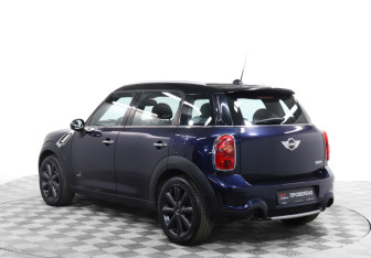 Подержанный автомобиль MINI Countryman 2011 года (7 фото)