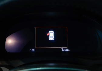 Подержанный автомобиль Toyota Camry Sedan 2022 года (28 фото)