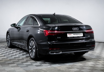 Подержанный автомобиль Audi A6 Sedan 2020 года (7 фото)