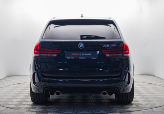 Подержанный автомобиль BMW X5 M 2015 года (4 фото)