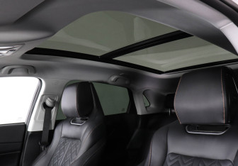 Подержанный автомобиль Changan UNI-K 2023 года (17 фото)