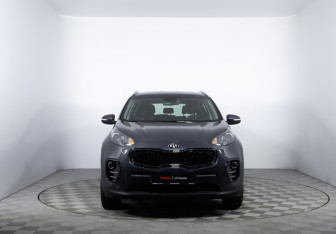 Подержанный автомобиль Kia Sportage 2018 года (2 фото)