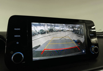 Подержанный автомобиль Hyundai Santa Fe 2021 года (17 фото)