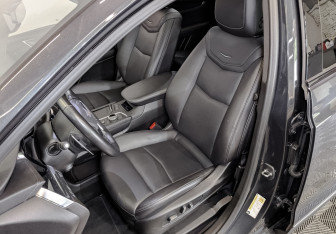 Подержанный автомобиль Cadillac XT5 2021 года (20 фото)