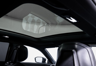 Подержанный автомобиль Changan UNI-V 2023 года (18 фото)