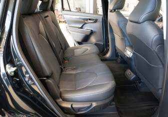 Новый Toyota Highlander 2026 (15 фото)