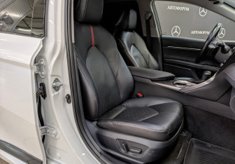 Подержанный автомобиль Toyota Camry Sedan 2021 года (23 фото)