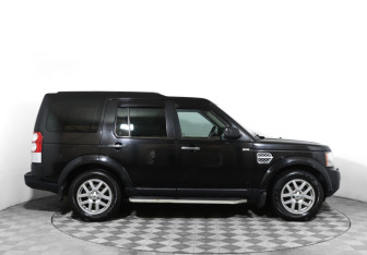 Подержанный автомобиль Land Rover Discovery 2012 года (4 фото)