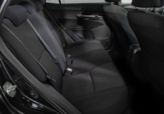 Подержанный автомобиль Toyota Auris Hatchback 2009 года (10 фото)