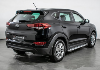 Подержанный автомобиль Hyundai Tucson 2016 года (5 фото)