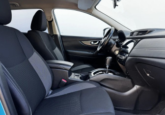 Подержанный автомобиль Nissan Qashqai 2021 года (10 фото)