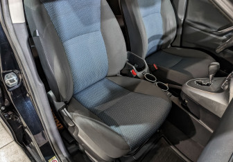 Подержанный автомобиль Toyota Verso 2014 года (24 фото)