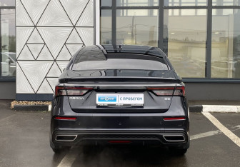 Подержанный автомобиль Omoda S5 2023 года (6 фото)