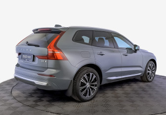Подержанный автомобиль Volvo XC60 2021 года (5 фото)