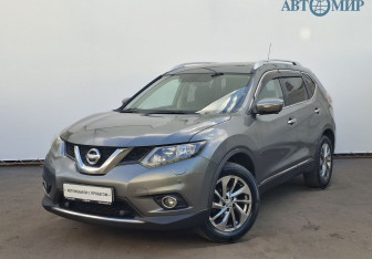 Подержанный автомобиль Nissan X-Trail 2015 года (1 фото)