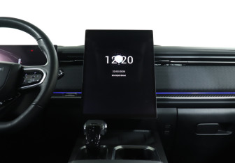 Подержанный автомобиль Jaecoo J7 2023 года (14 фото)