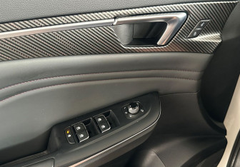 Подержанный автомобиль FAW Bestune T55 2023 года (13 фото)