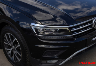 Подержанный автомобиль Volkswagen Tiguan 2017 года (23 фото)