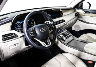 Подержанный автомобиль Hyundai Palisade 2021 года (13 фото)