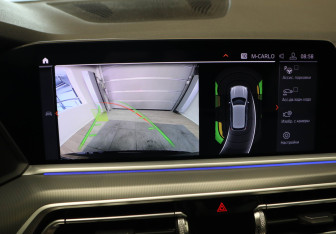 Подержанный автомобиль BMW X5 2019 года (18 фото)
