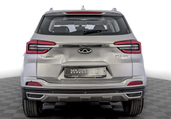 Подержанный автомобиль Chery Tiggo 4 2022 года (6 фото)