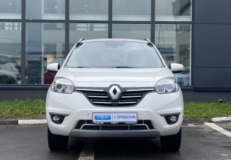 Подержанный автомобиль Renault Koleos 2014 года (2 фото)