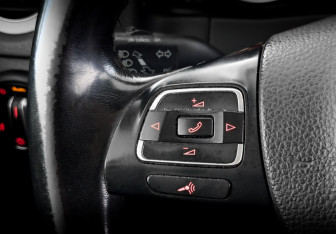 Подержанный автомобиль Volkswagen Tiguan 2016 года (27 фото)