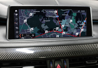 Подержанный автомобиль BMW X6 2017 года (22 фото)