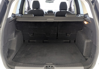 Подержанный автомобиль Ford Kuga 2019 года (10 фото)