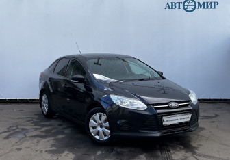 Подержанный автомобиль Ford Focus Sedan 2013 года (3 фото)