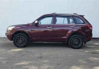 Подержанный автомобиль Lifan X60 2015 года (8 фото)