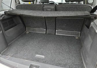 Подержанный автомобиль Opel Meriva 2008 года (14 фото)