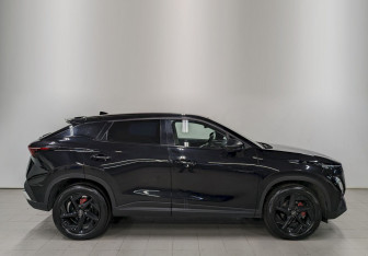 Подержанный автомобиль Omoda C5 2023 года (4 фото)