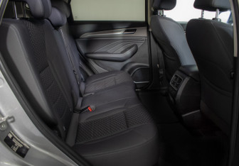 Подержанный автомобиль Haval F7 2020 года (10 фото)