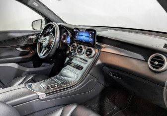Подержанный автомобиль Mercedes-Benz GLC Coupe 2020 года (11 фото)