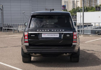 Подержанный автомобиль Land Rover Range Rover 2015 года (6 фото)