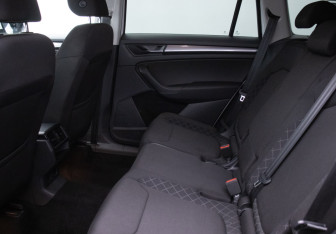 Подержанный автомобиль Skoda Kodiaq 2019 года (10 фото)