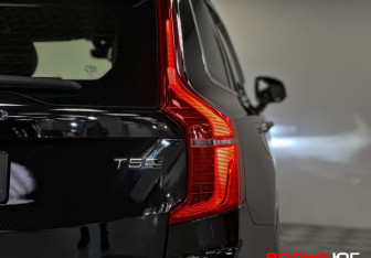 Подержанный автомобиль Volvo XC90 2018 года (26 фото)