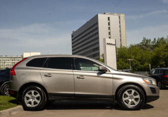 Подержанный автомобиль Volvo XC60 2012 года (3 фото)