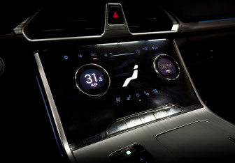 Подержанный автомобиль Exeed TXL 2022 года (30 фото)