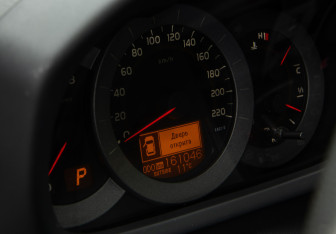 Подержанный автомобиль Toyota RAV4 2011 года (9 фото)