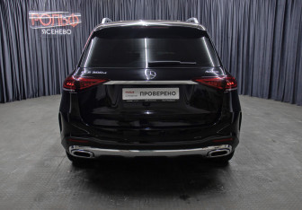 Подержанный автомобиль Mercedes-Benz GLE 2020 года (6 фото)