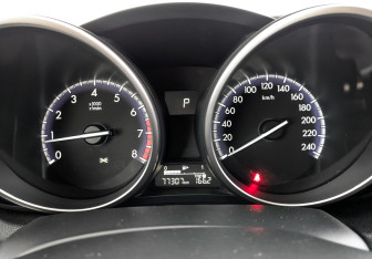 Подержанный автомобиль Mazda 3 Hatchback 2012 года (16 фото)