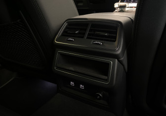 Подержанный автомобиль Audi A7 2021 года (9 фото)