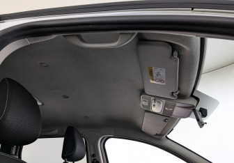 Подержанный автомобиль Nissan Terrano 2021 года (22 фото)