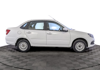 Подержанный автомобиль LADA (ВАЗ) Granta Sedan 2024 года (4 фото)